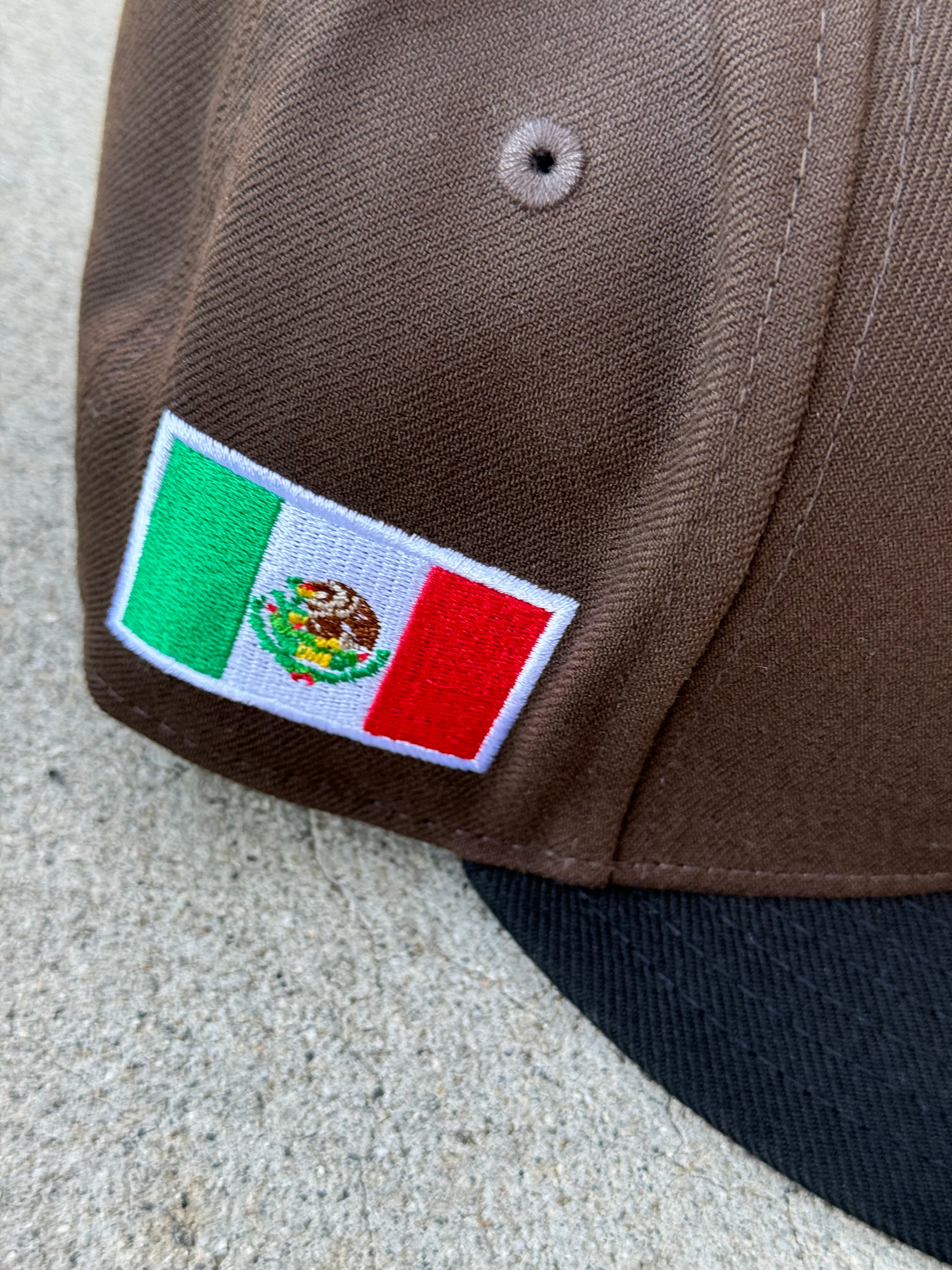 Club America 2Tone Brown Black Pink UV