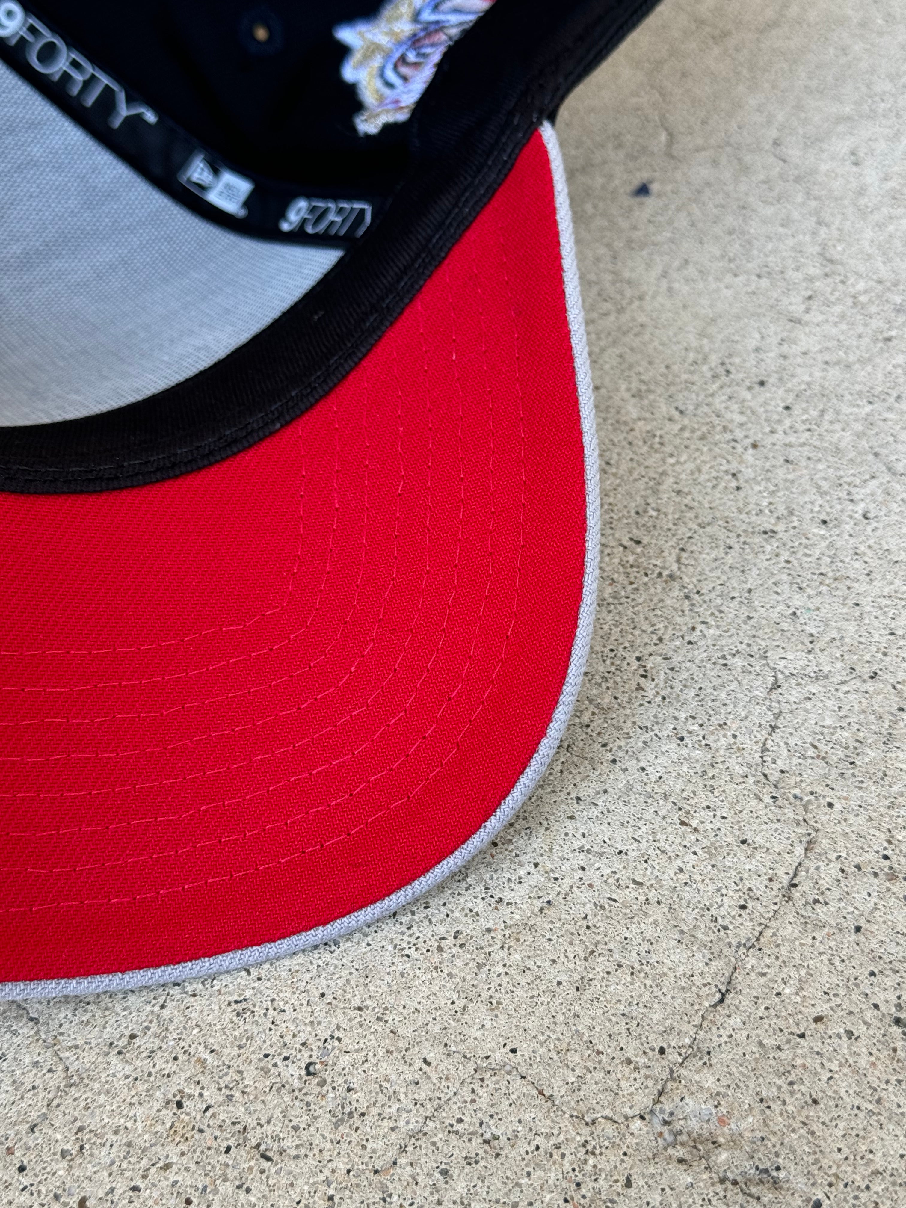 Anaheim Angels Bat 2Tone Black Grey 40th Patch