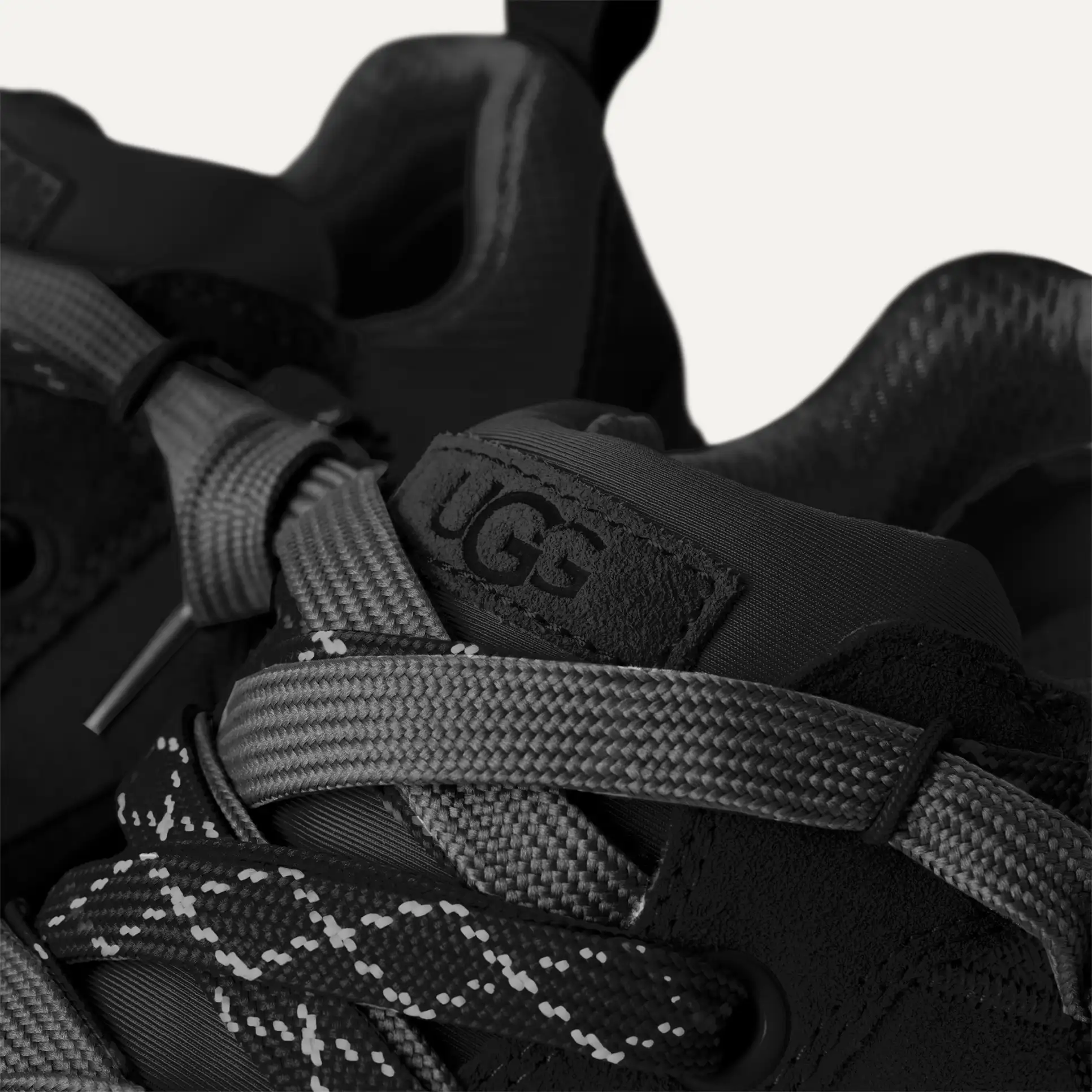 UGG Women's Lo Lowmel Black